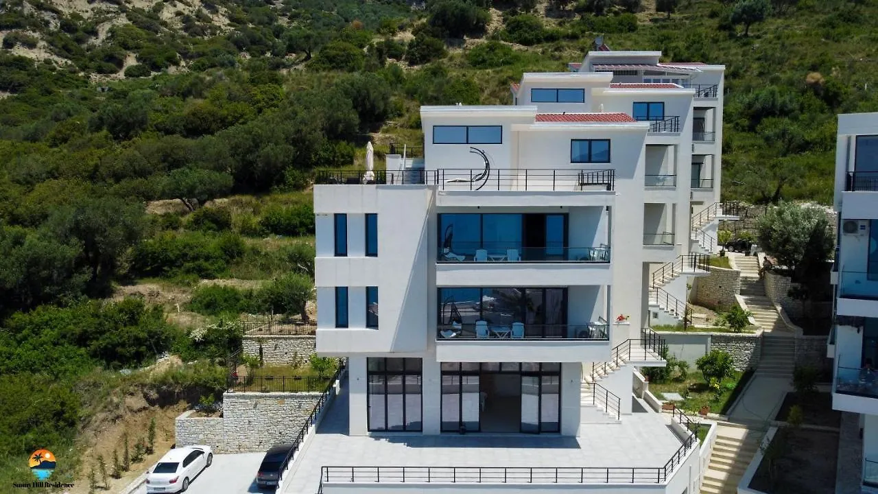 Sunny Hill Residence Radhimë Appart hôtel