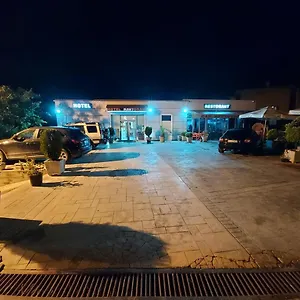  Hotel Kalemi