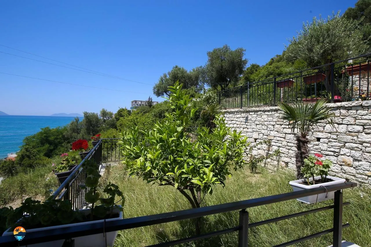 Sunny Hill Residence Radhimë 아파트호텔